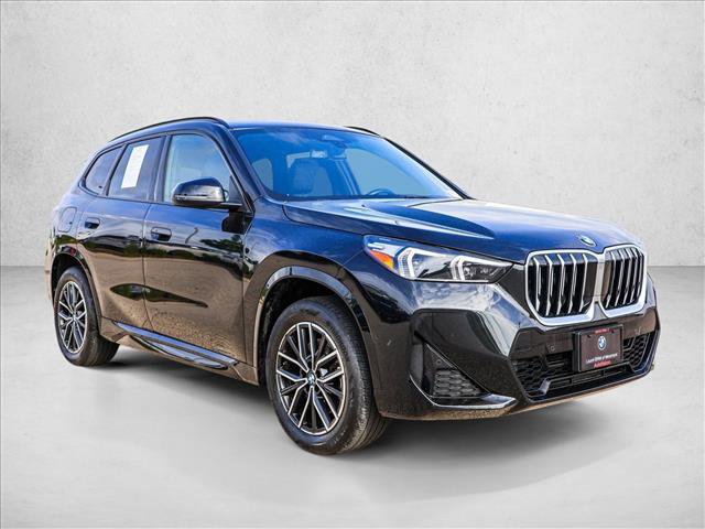 Used 2025 BMW X1 xDrive28i AWD/4WD image 3