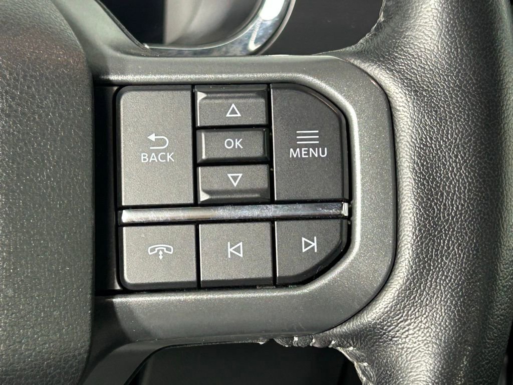 Used 2022 Ford F150 Lightning XLT image 28