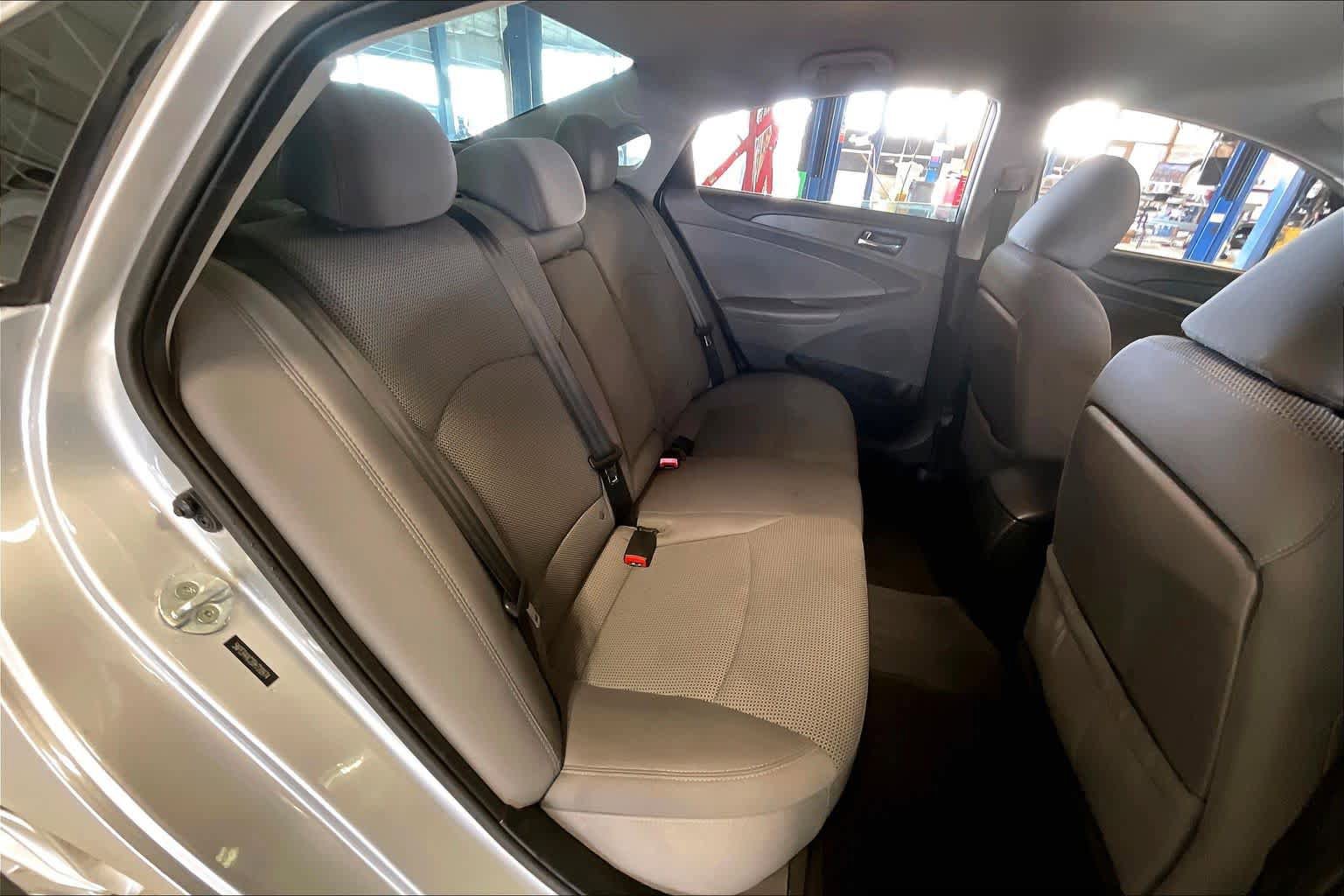 Used 2013 Hyundai Sonata GLS w/ Popular Equipment Pkg FWD image 18