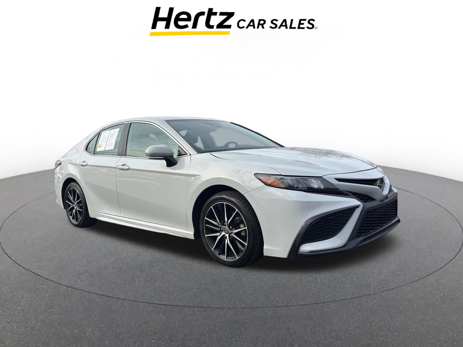 Used 2024 Toyota Camry SE