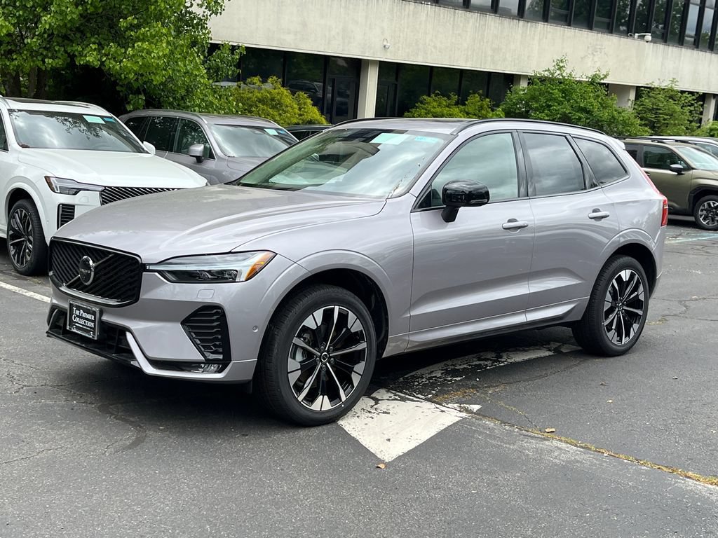 New 2026 Volvo XC60 B5 Plus w/ Protection Package Premier AWD/4WD image 5