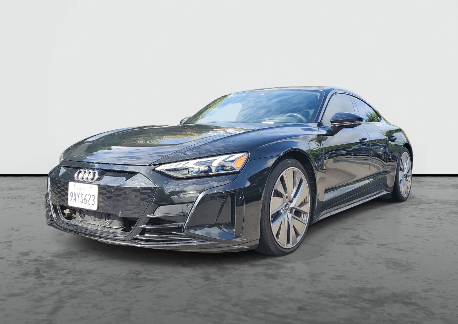 Used 2022 Audi e-tron GT Prestige w/ Prestige Package AWD/4WD image 2