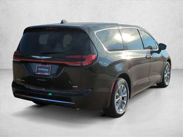 New 2026 Chrysler Pacifica Select AWD/4WD video 2