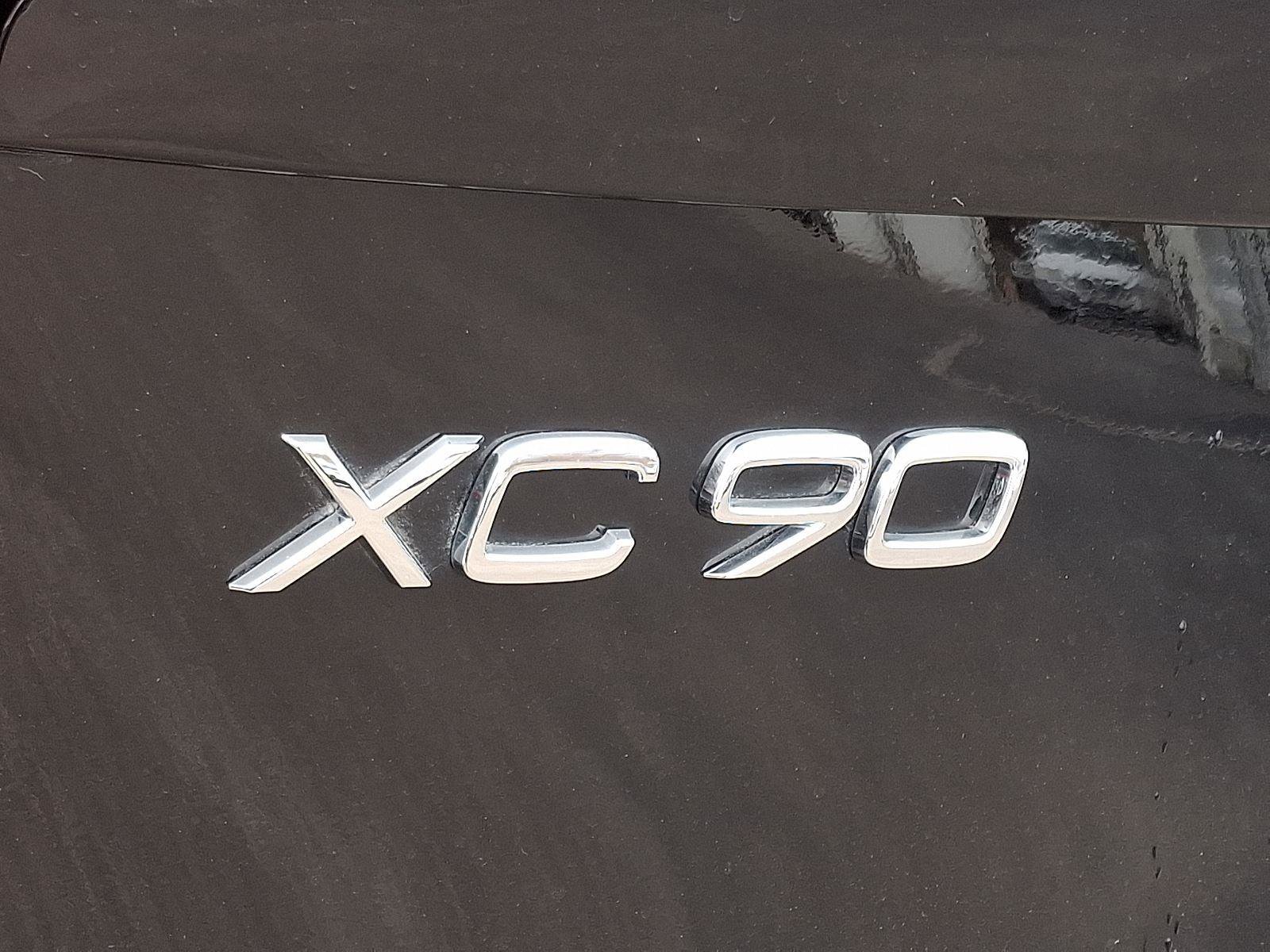 Certified 2025 Volvo XC90 B6 Plus image 31