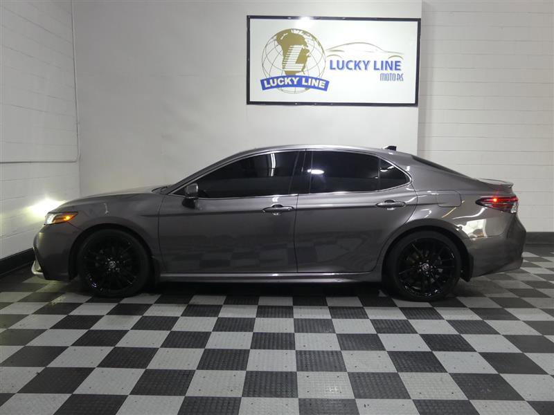 Used 2023 Toyota Camry XSE image 7