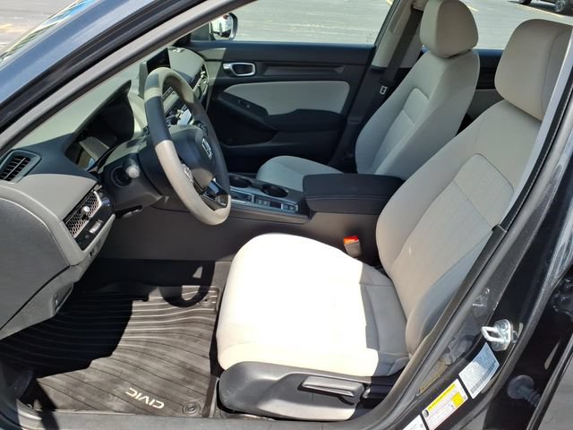 Used 2023 Honda Civic LX image 4
