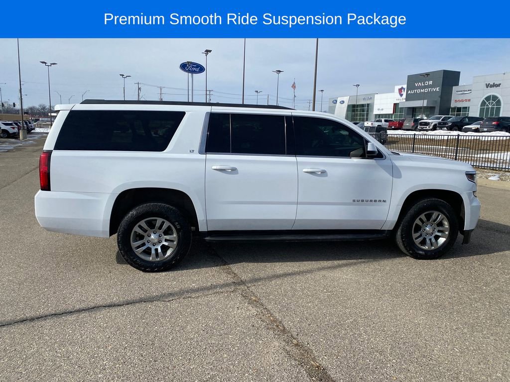 Used 2020 Chevrolet Suburban LT image 7