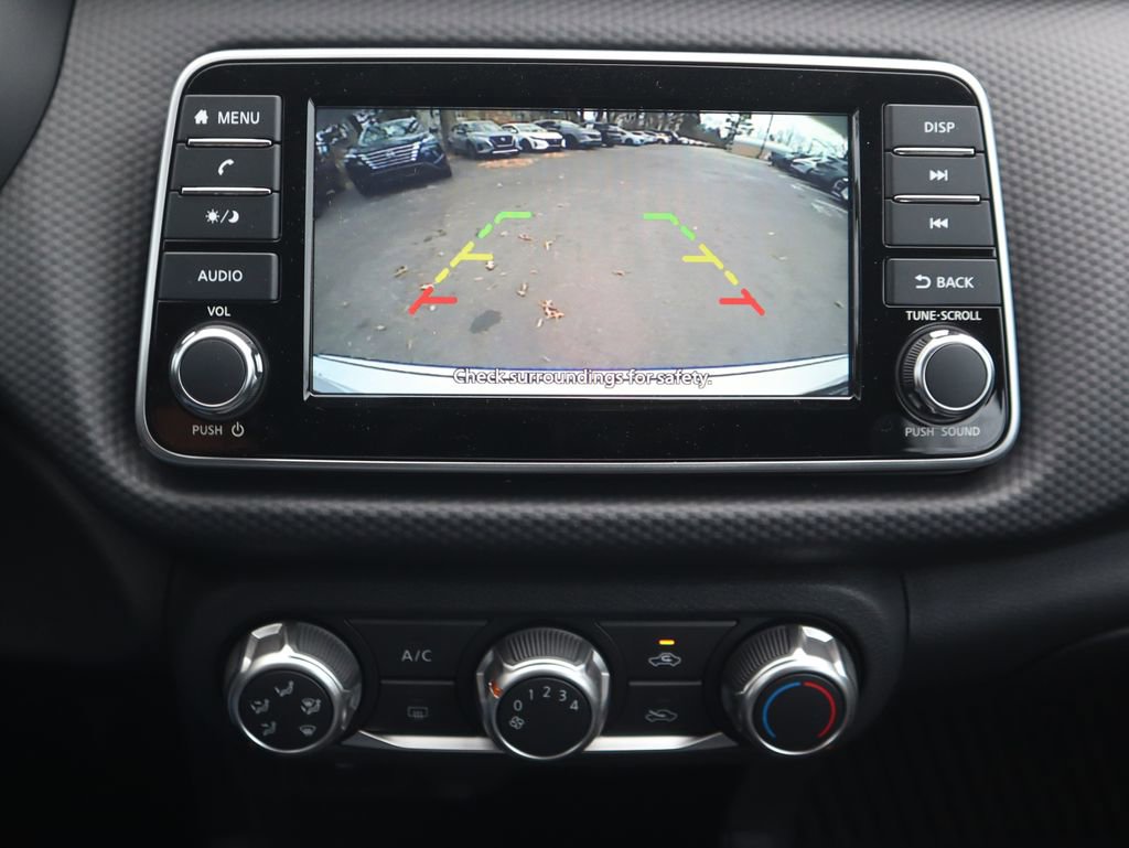 New 2025 Nissan Kicks Play S image 14