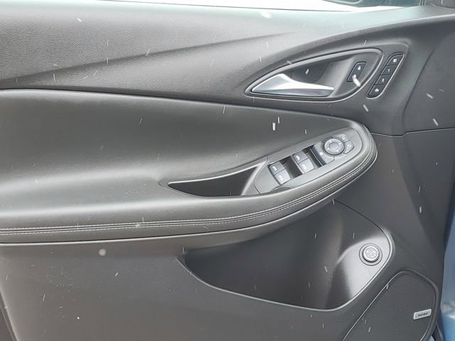 Used 2024 Buick Encore GX Avenir w/ Avenir Technology Package image 28