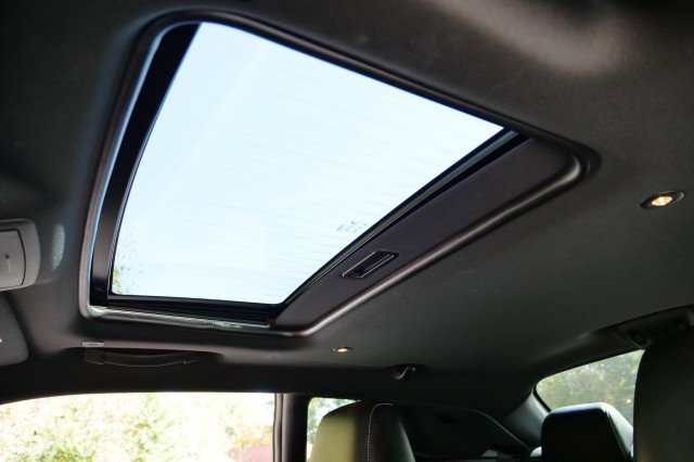 Used 2022 Dodge Challenger SRT Hellcat Redeye image 7