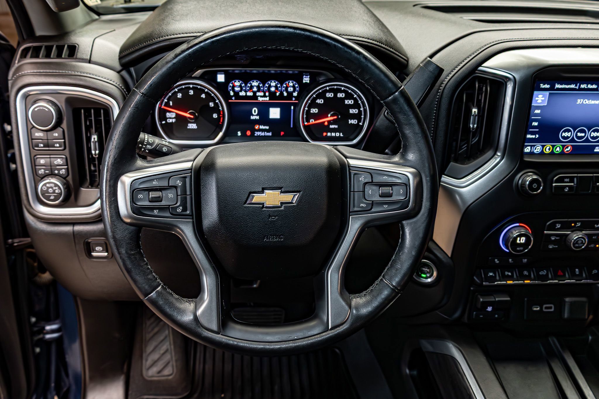 Used 2019 Chevrolet Silverado 1500 LTZ w/ LTZ Plus Package image 17