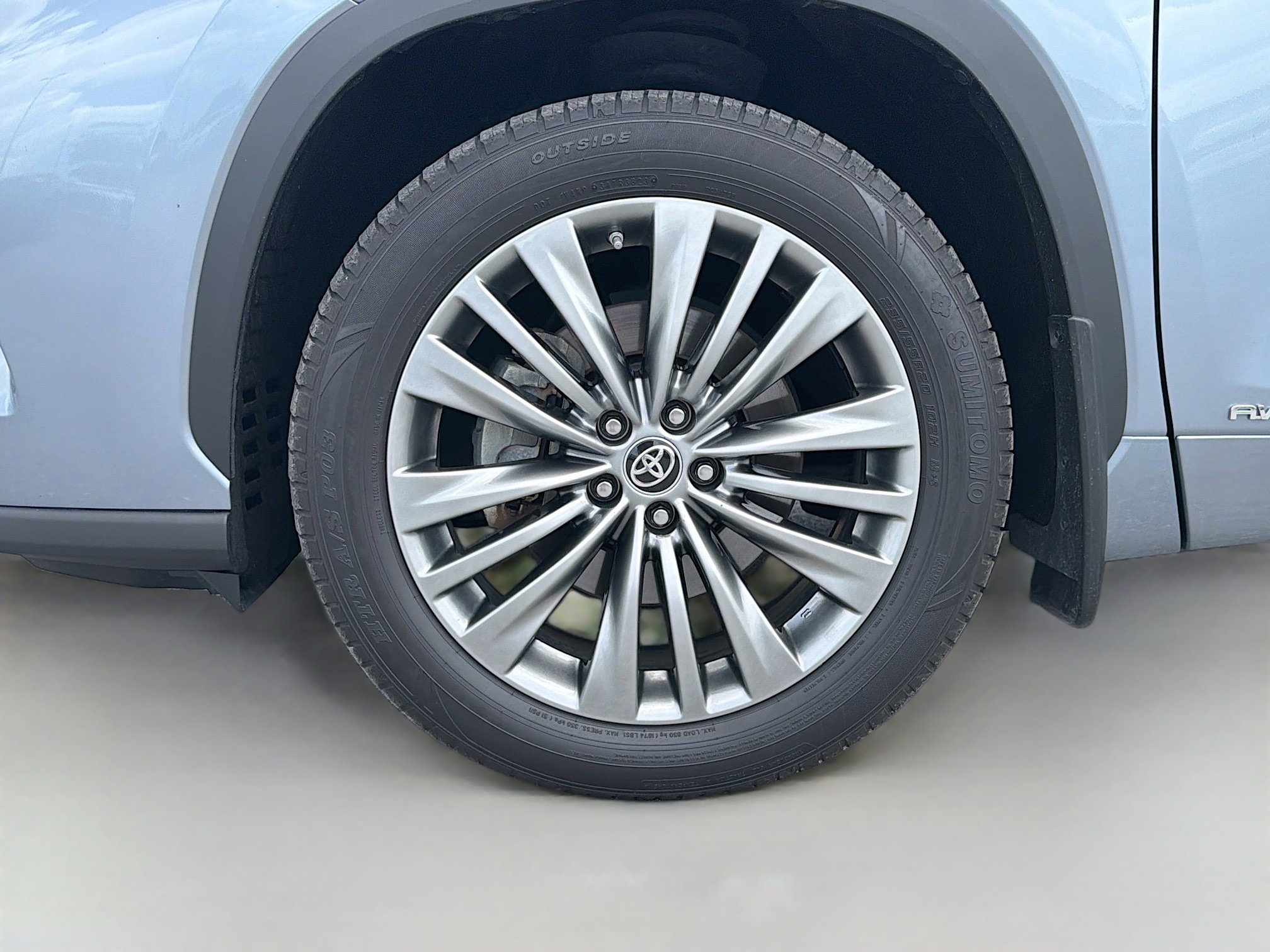 Used 2021 Toyota Highlander Platinum image 44