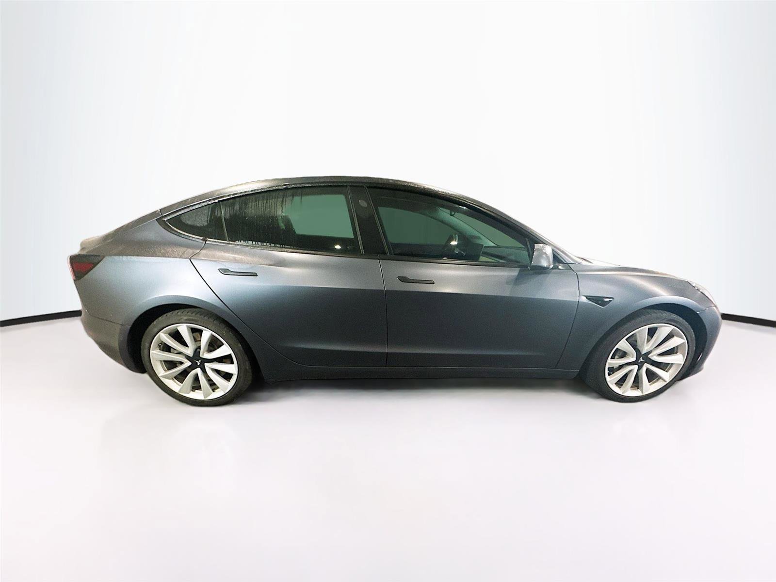Used 2020 Tesla Model 3 Long Range image 8
