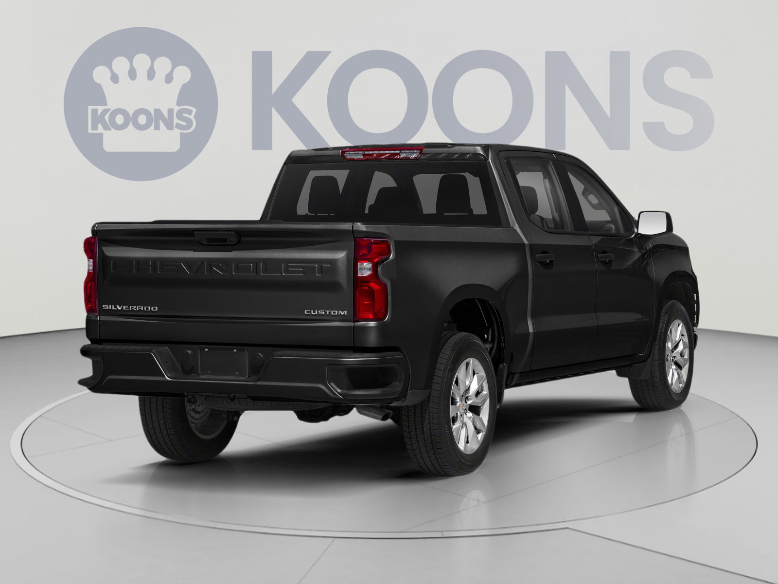 Used 2020 Chevrolet Silverado 1500 Custom w/ Custom Value Package AWD/4WD image 2