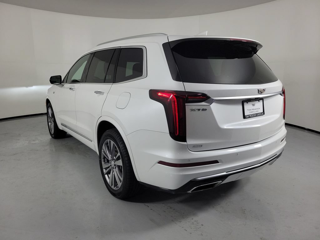 Certified 2024 Cadillac XT6 Premium Luxury w/ LPO, Floor Liner Package AWD/4WD image 3