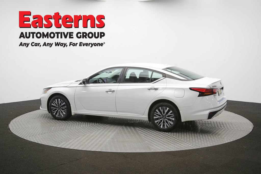 Used 2023 Nissan Altima 2.5 SV AWD/4WD image 47