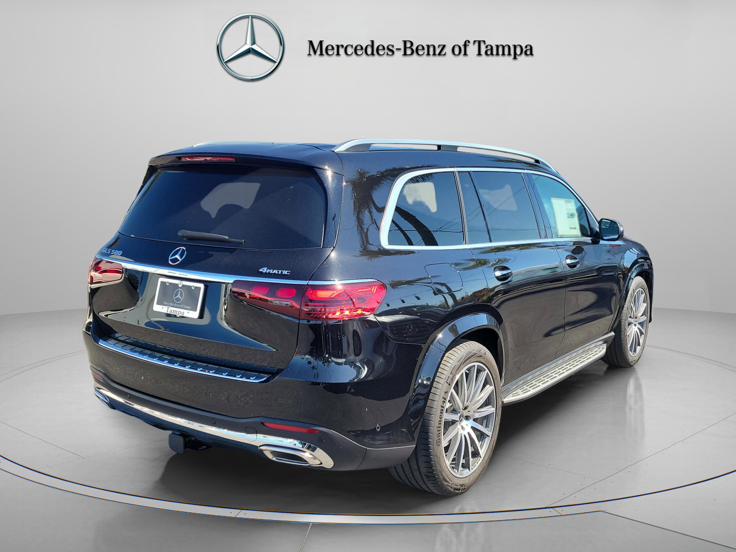 New 2026 Mercedes-Benz GLS 580 4MATIC image 4