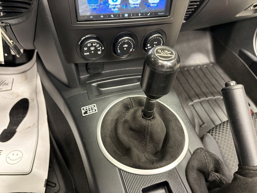 Used 2008 MAZDA MX-5 Miata Touring w/ Suspension Pkg image 15