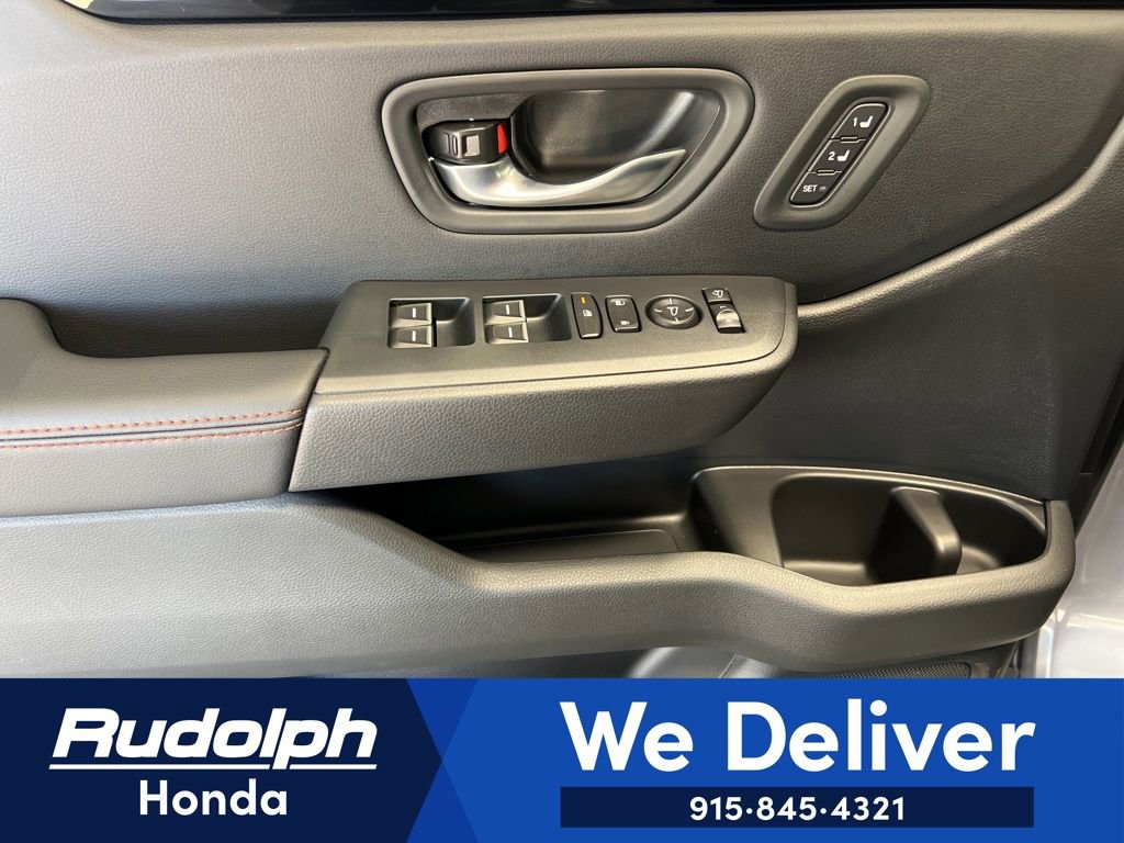 New 2025 Honda Pilot TrailSport image 11