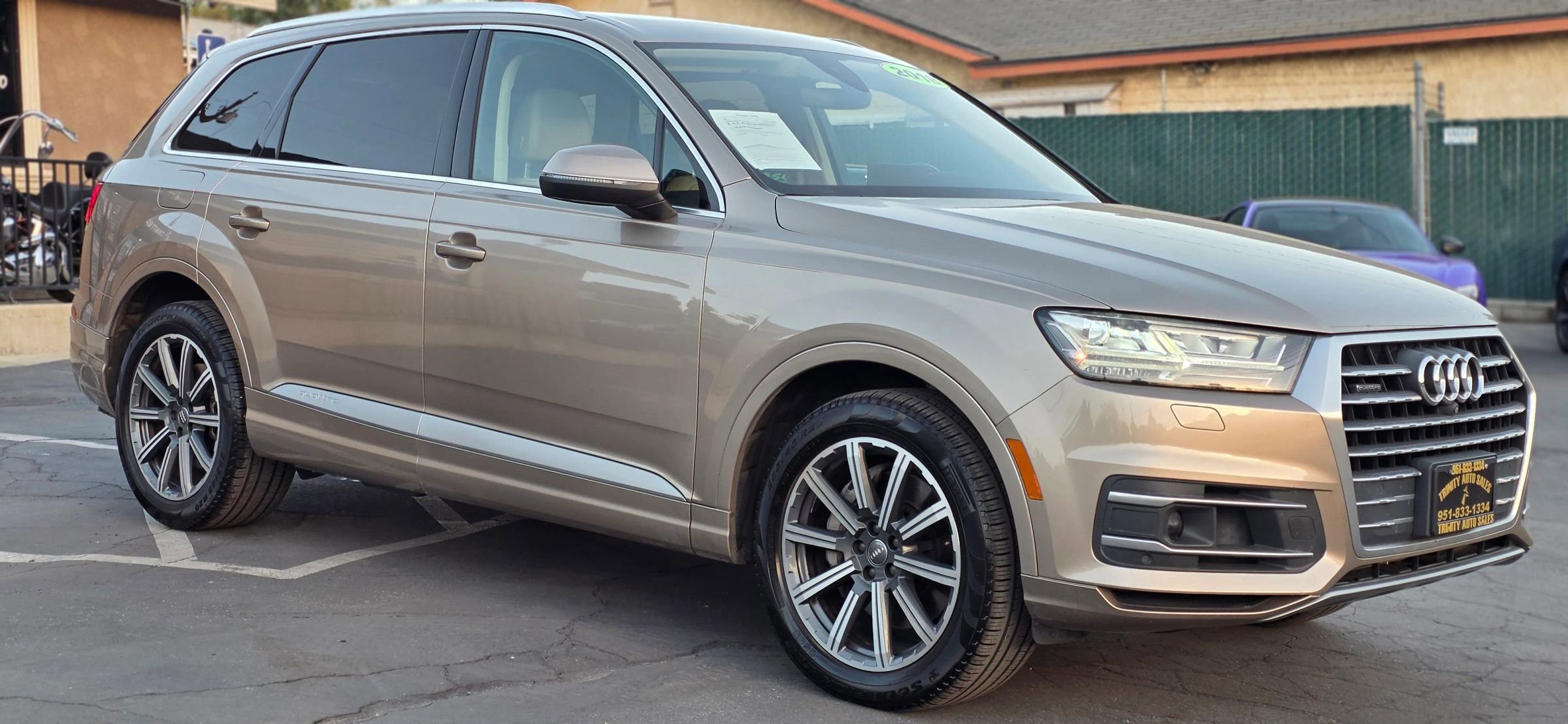 Used 2018 Audi Q7 3.0T Prestige w/ Prestige Package image 2