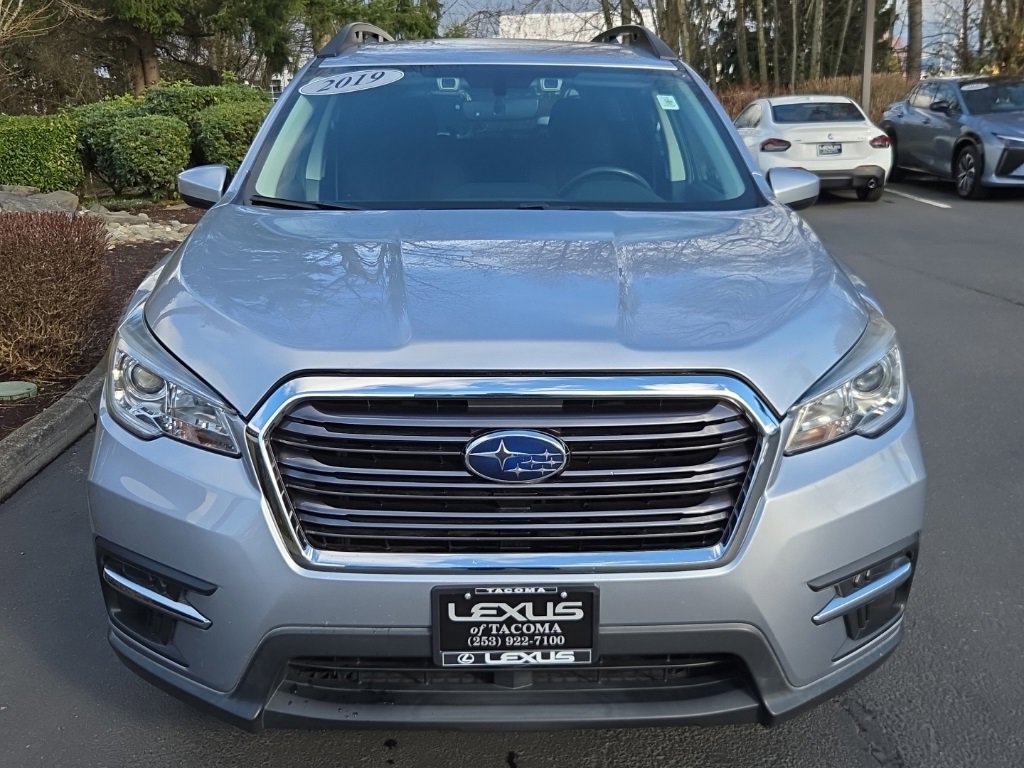 Used 2019 Subaru Ascent Premium w/ Popular Package #3 image 9