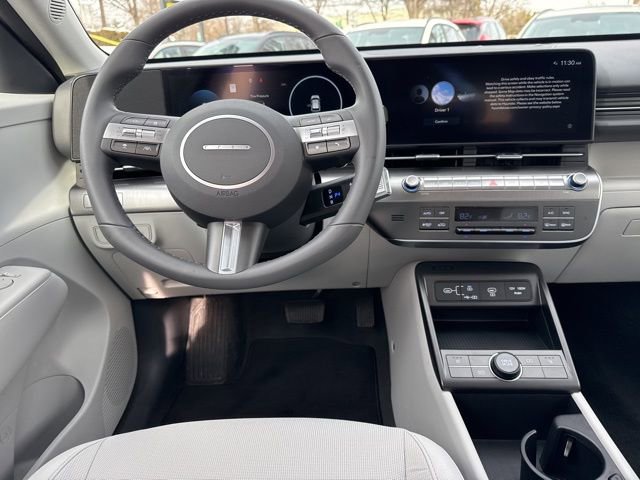 Used 2025 Hyundai Kona SEL image 23