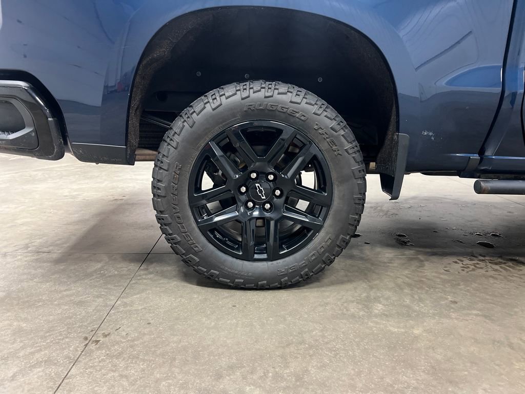Certified 2022 Chevrolet Silverado 1500 LT Trail Boss w/ Bed Protection Package AWD/4WD image 9