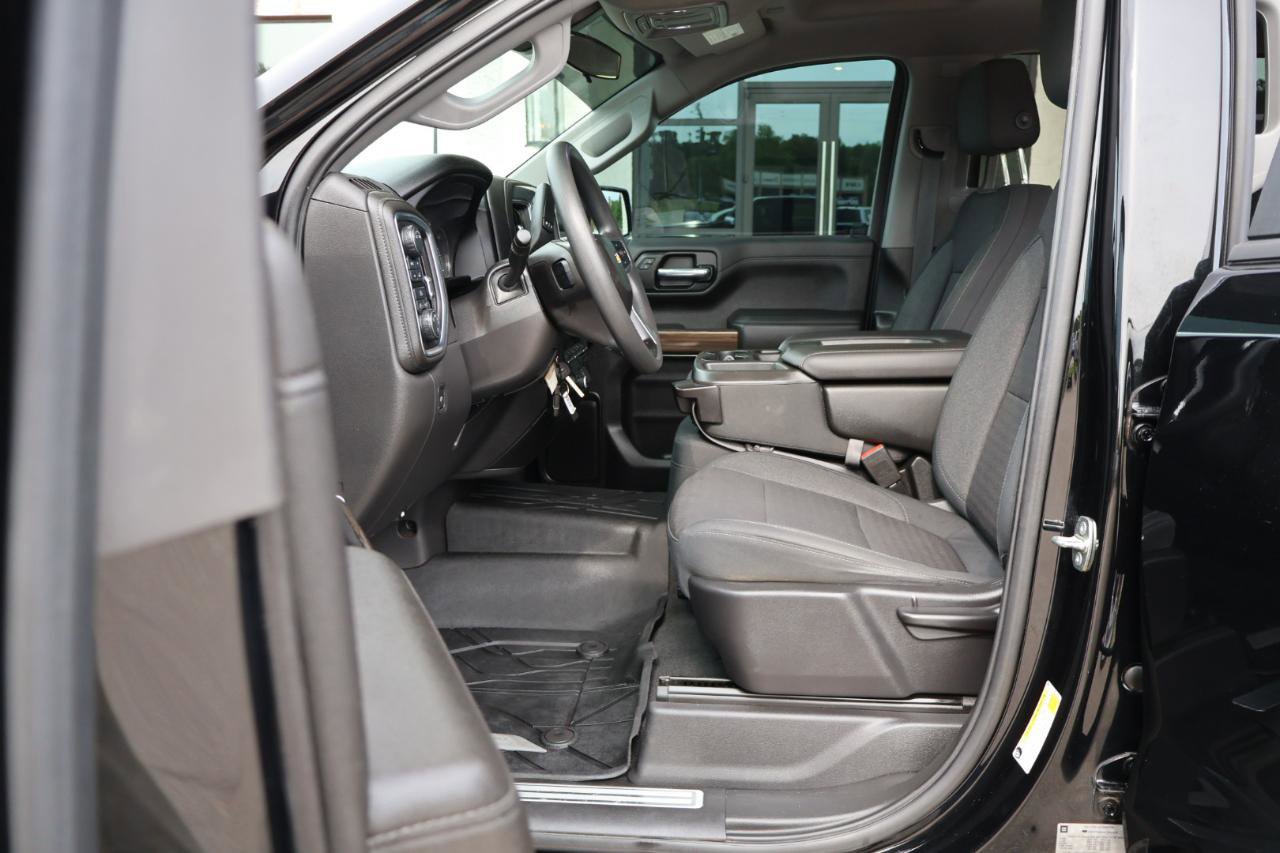 Used 2020 Chevrolet Silverado 1500 LT w/ Remote Start Package AWD/4WD image 9