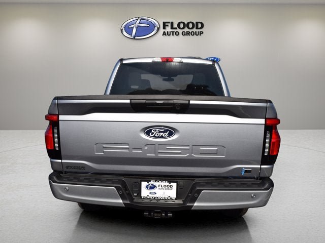 New 2025 Ford F150 Lightning Flash AWD/4WD image 3