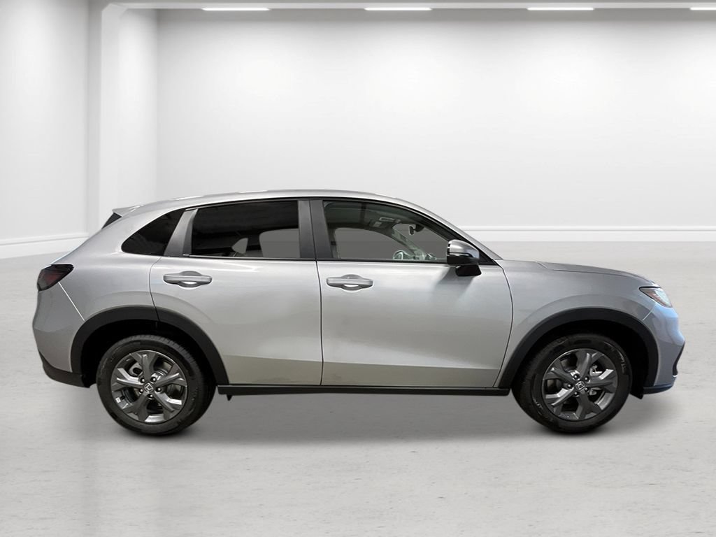 New 2027 Honda HR-V LX image 7