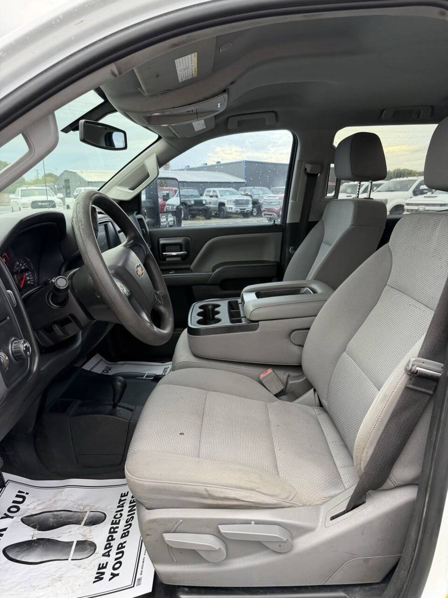 Used 2018 Chevrolet Silverado 2500 W/T w/ WT Convenience Package AWD/4WD image 8