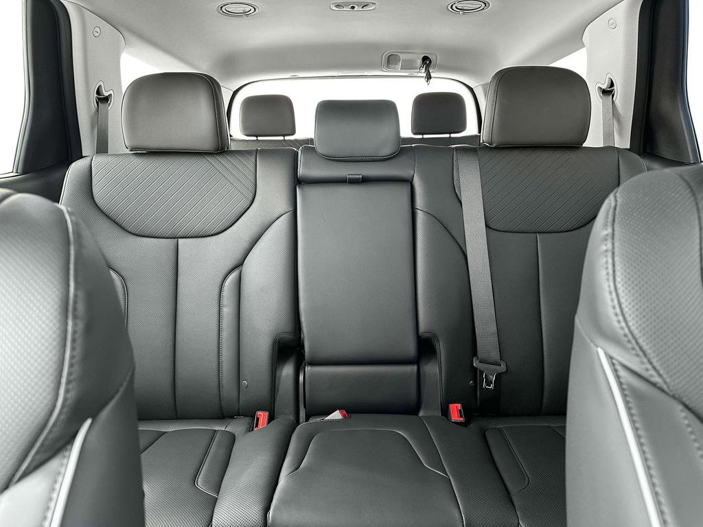 Used 2025 Hyundai Palisade SEL image 18