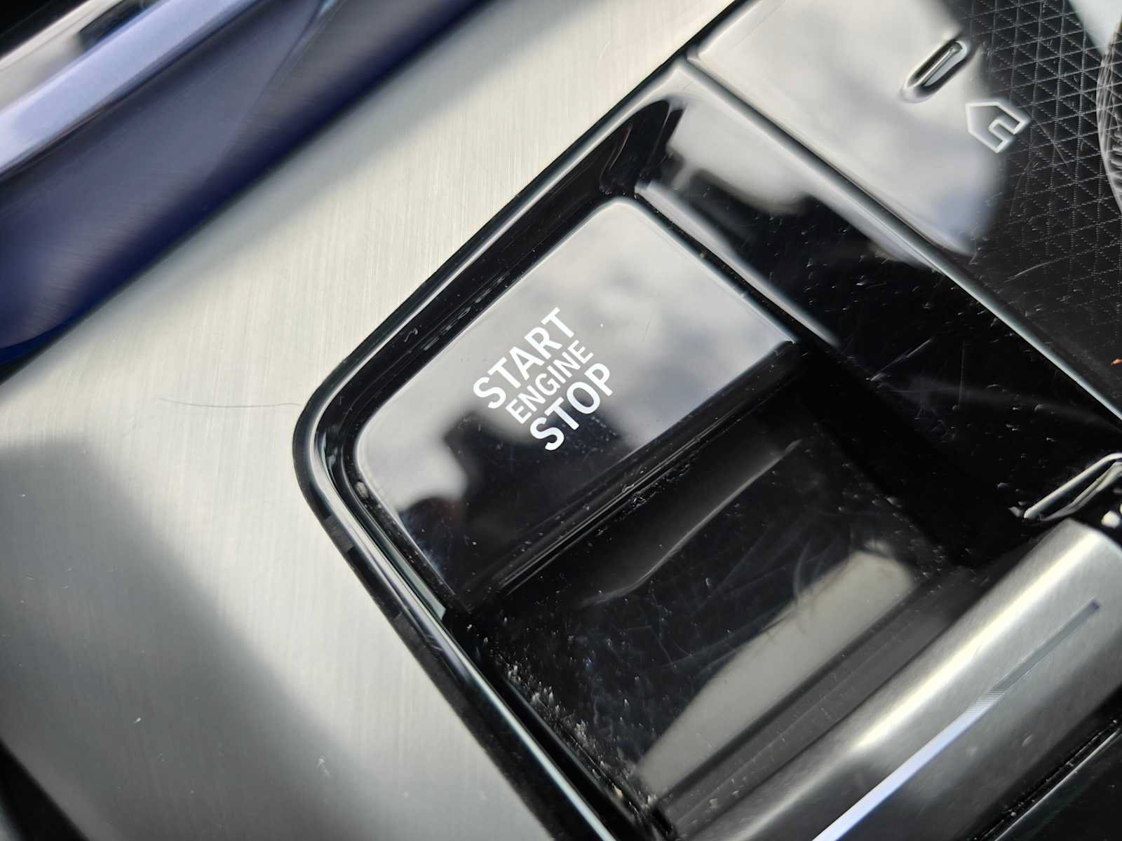 Used 2025 BMW X3 xDrive30i AWD/4WD image 34