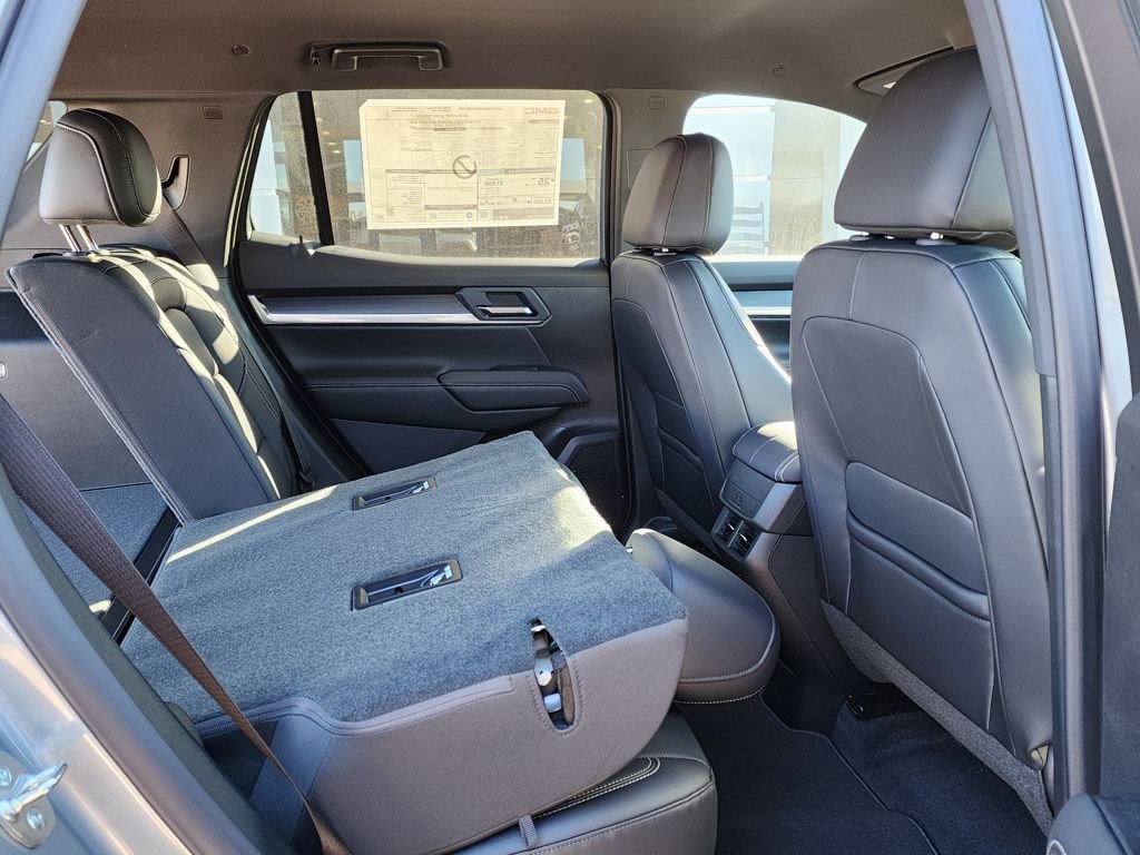 New 2026 GMC Terrain Elevation w/ Elevation Premium Package AWD/4WD image 42