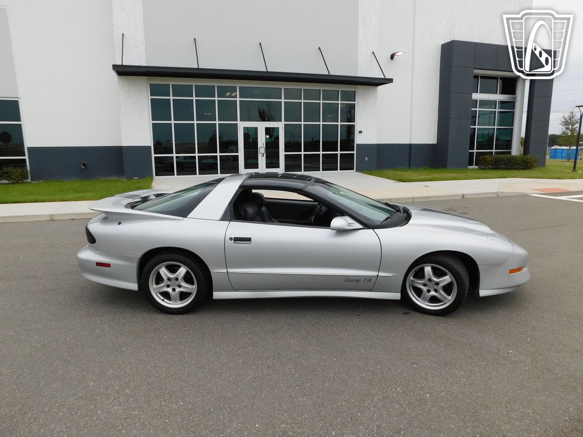 Used 1997 Pontiac Firebird Trans Am image 17