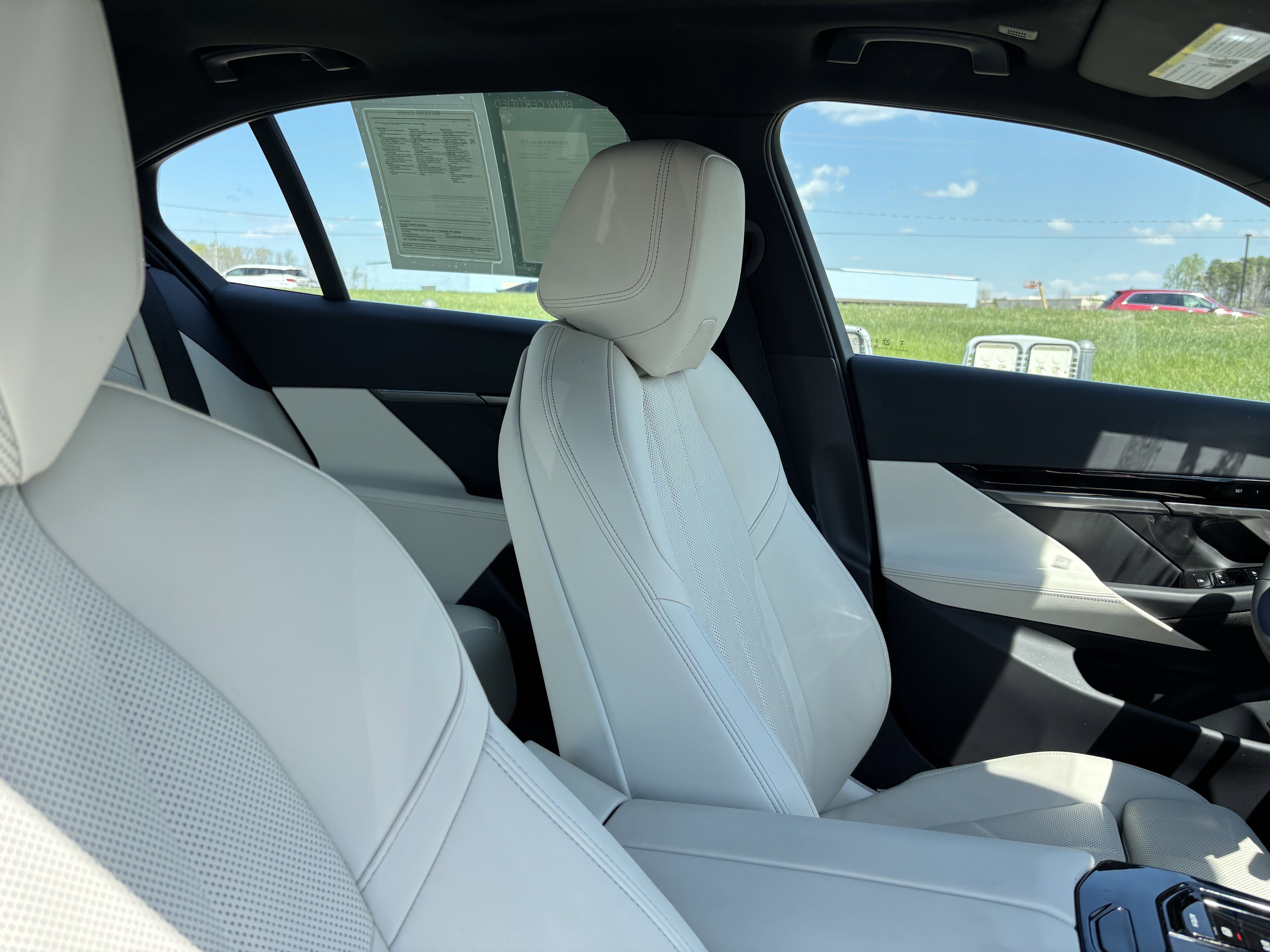 Certified 2026 BMW 530i image 33