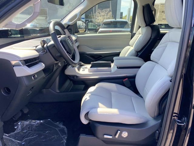 New 2026 Lincoln Navigator Reserve AWD/4WD image 10