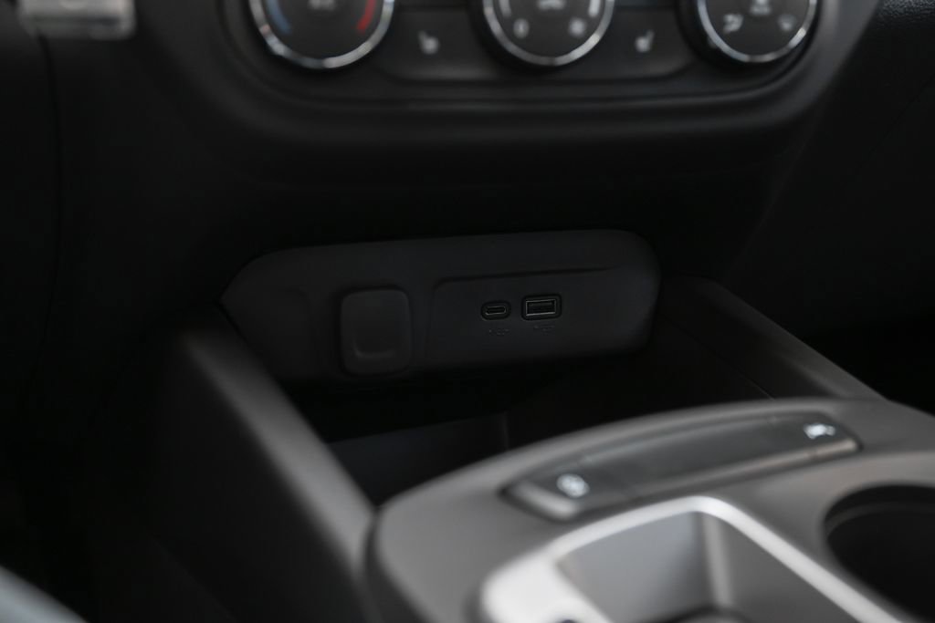 New 2026 Chevrolet Trax RS FWD image 25