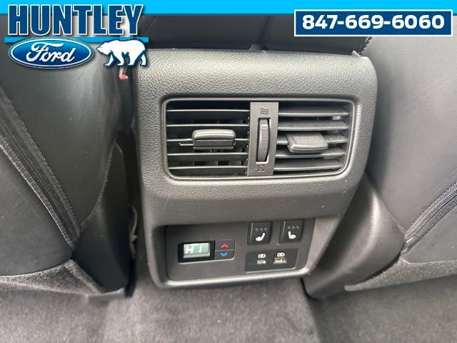 Used 2023 Nissan Rogue Platinum w/ Platinum Premium Package image 17