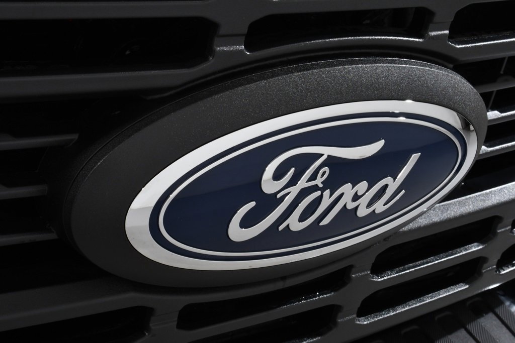 New 2026 Ford F250 XL w/ XL Driver Assist Package image 20