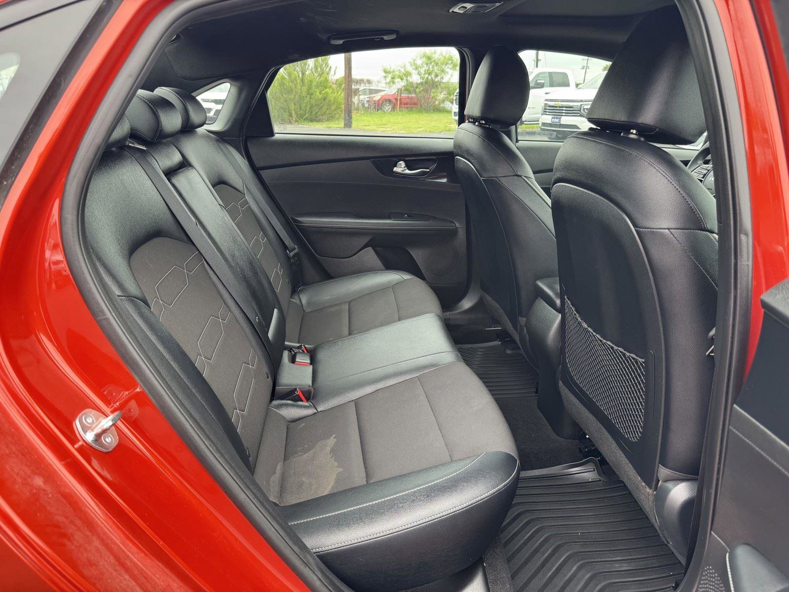 Used 2024 Kia Forte GT-Line w/ GT-Line Premium Package FWD image 33