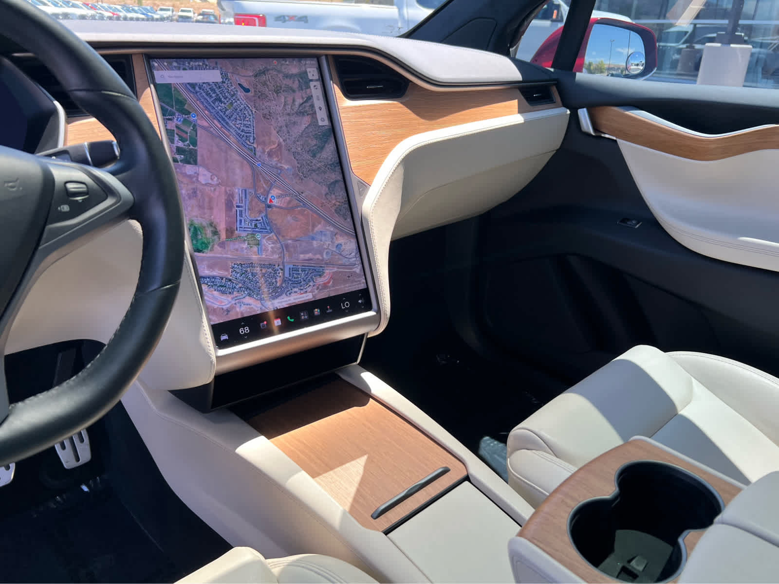 Used 2020 Tesla Model X Performance AWD/4WD image 31