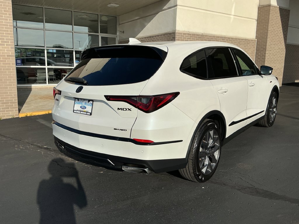 Used 2023 Acura MDX A-Spec AWD/4WD image 7