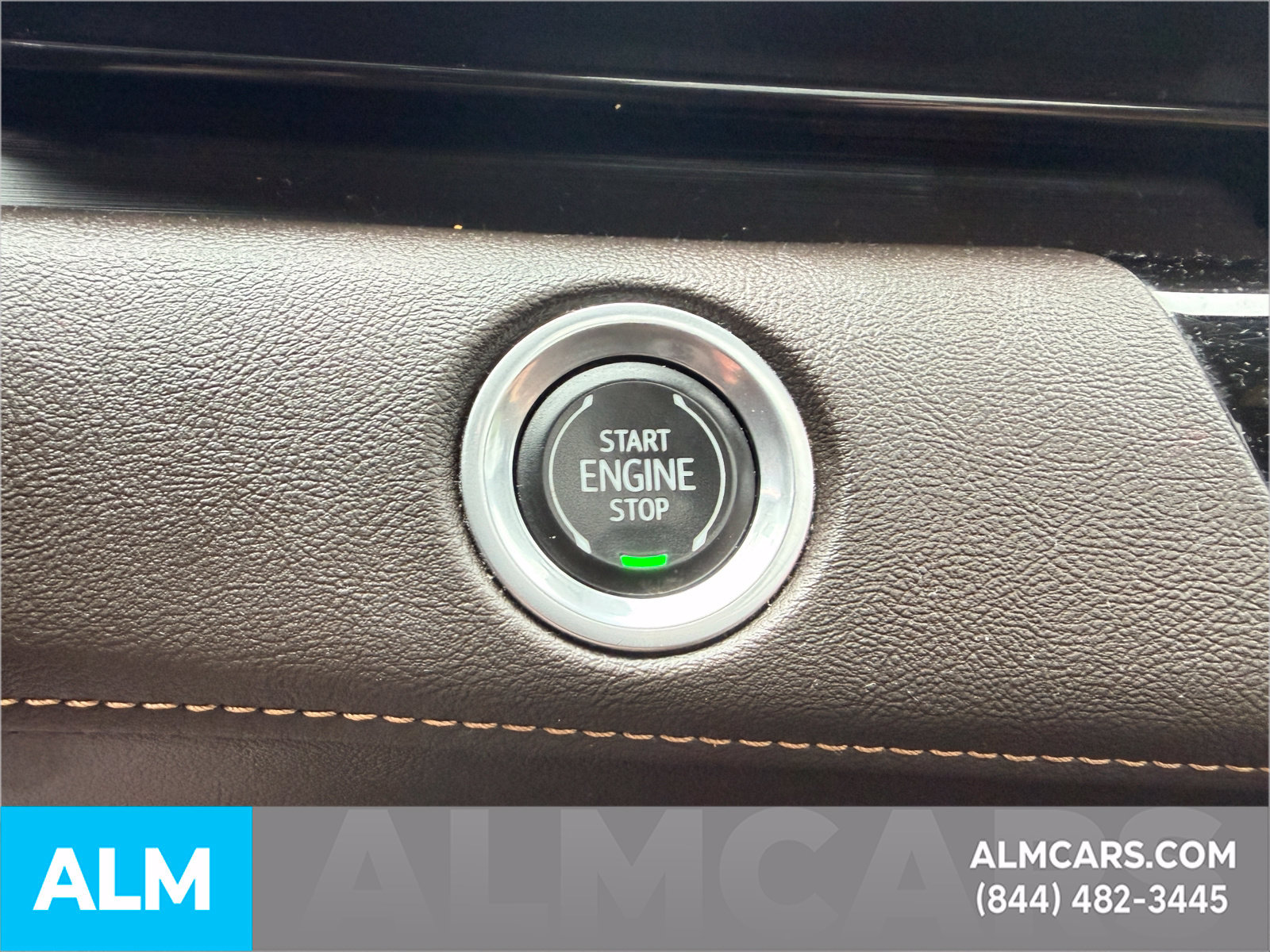 Used 2022 Cadillac Escalade Premium Luxury AWD/4WD image 27