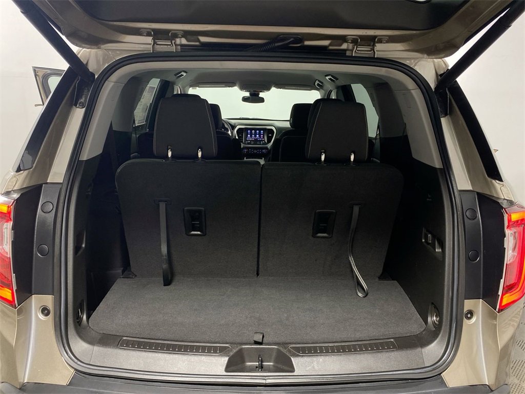 Certified 2023 GMC Acadia SLE w/ Driver Convenience Package image 23