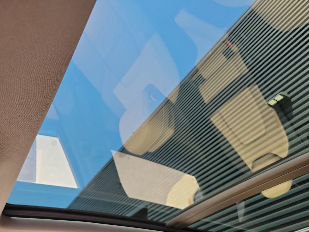 New 2026 Porsche Cayenne image 40