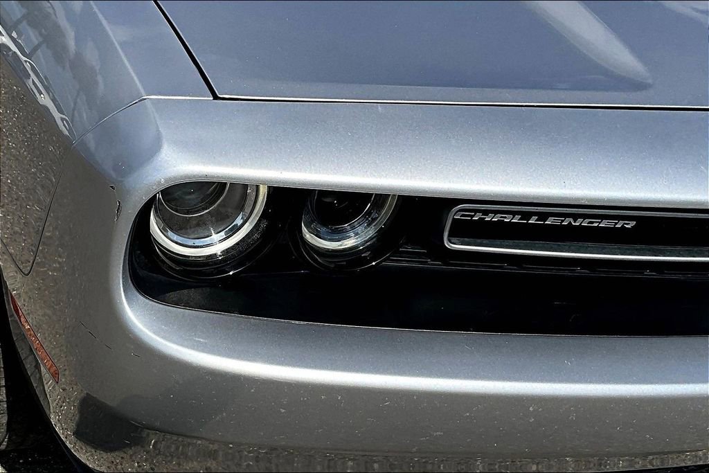 Used 2015 Dodge Challenger SXT Plus RWD image 30