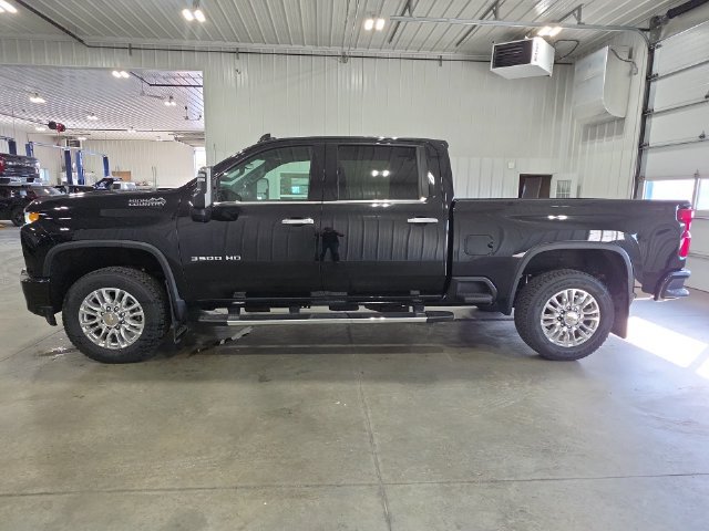 Used 2021 Chevrolet Silverado 3500 High Country w/ Z71 Off-Road Package AWD/4WD image 5