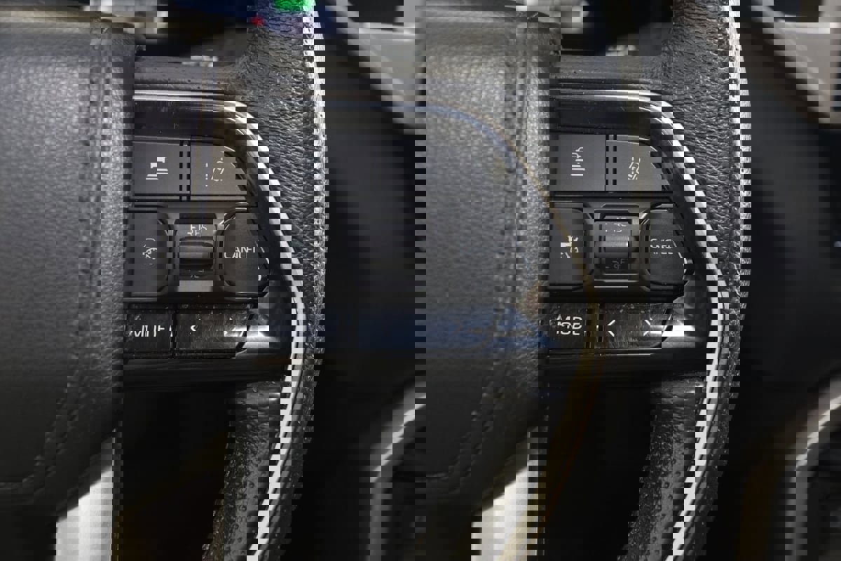 Used 2023 Toyota Tundra Limited image 33