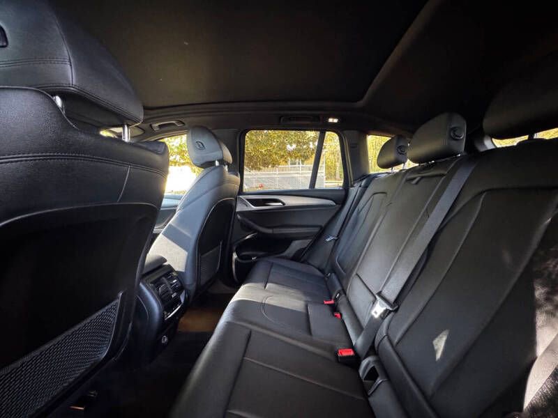 Used 2018 BMW X3 xDrive30i w/ Convenience Package image 12